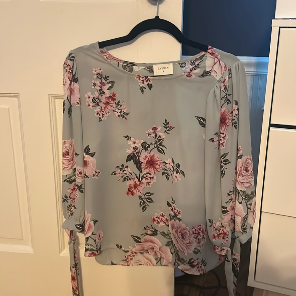 Everly Floral Top